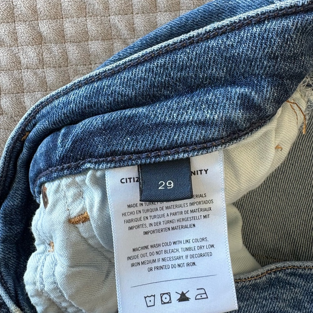 Citizens Of Humanity Deep Blue Cropped Jeans - Picture 4 of 6